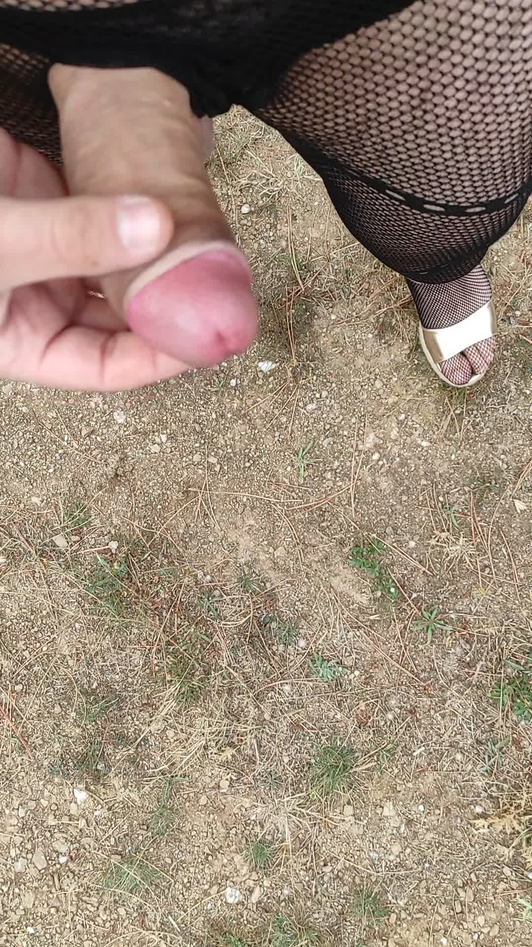 Amateur Active Crossdresser Looking For a Hole to Fill 2