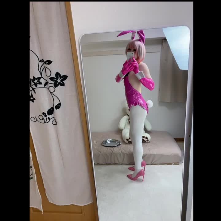 [no porn] Pink Bunny Sissy Moving with Mirror