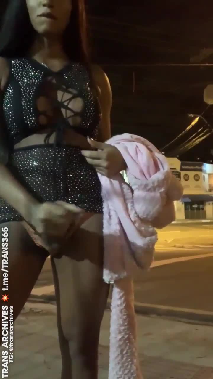 Brazilian shemale cums on public street